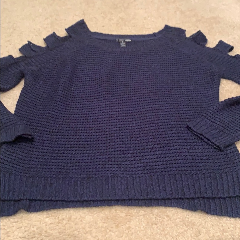 Aqua navy sweater